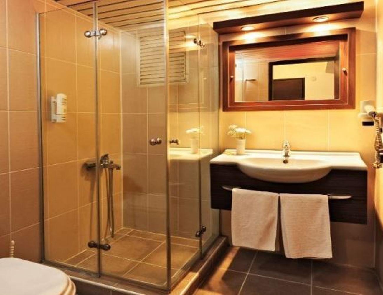 Uestuen Hotel Alsancak İzmir Kültér fotó