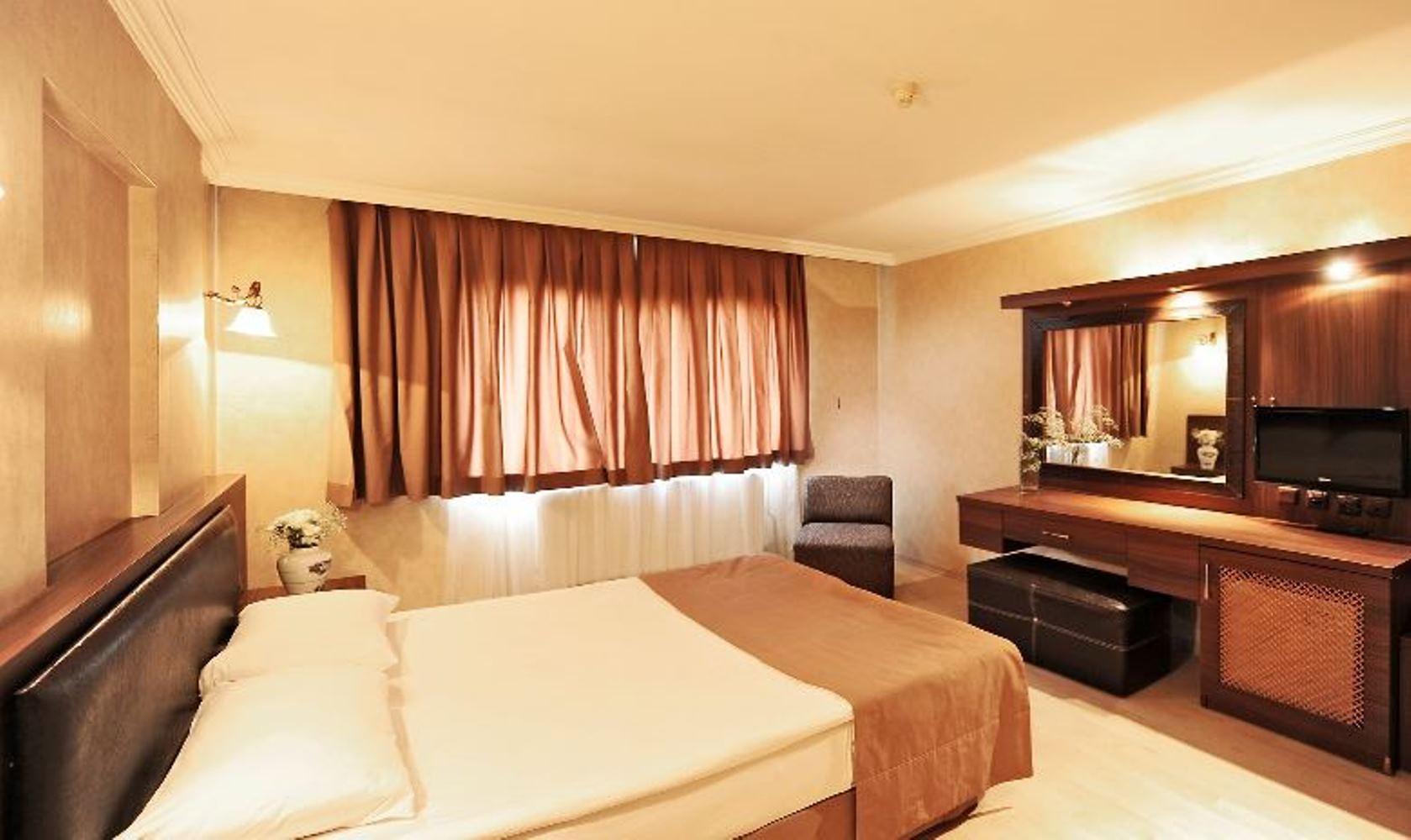 Uestuen Hotel Alsancak İzmir Kültér fotó