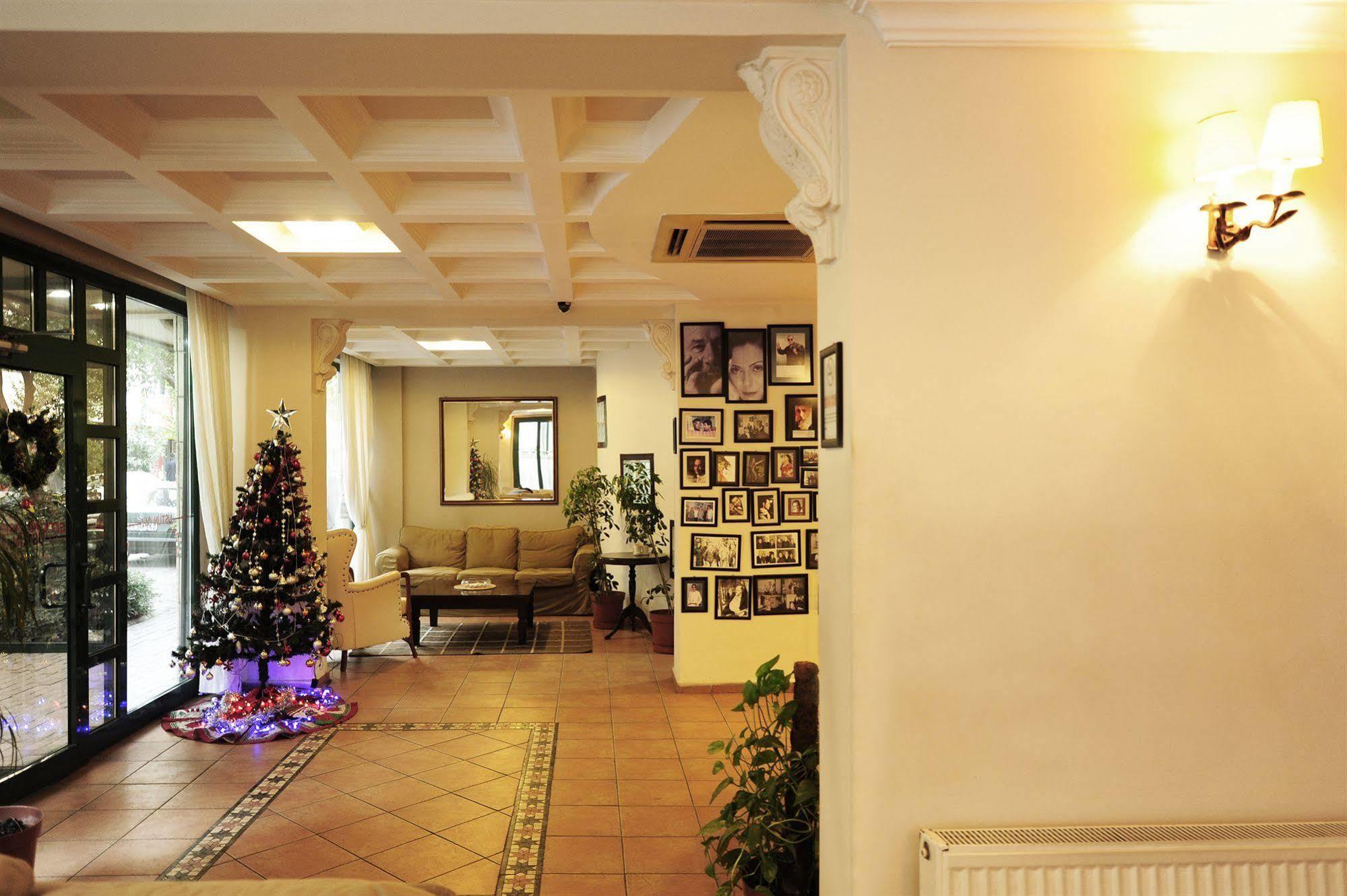 Uestuen Hotel Alsancak İzmir Kültér fotó